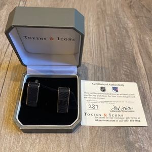 New York Rangers Game Used Puck Edge Cuff Links w. certificate of authenticity